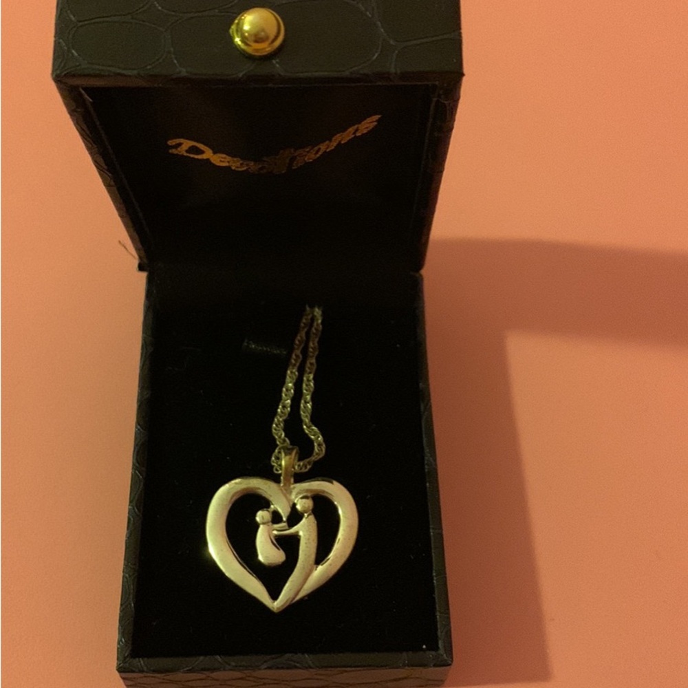 18” Silver Heart Pendant Necklace by devotions - mom and baby - never worn